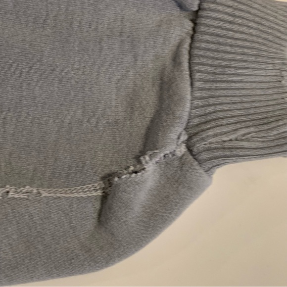 VINTAGE NORTHERN ELEMENTS LIGHT GREY LONG SLEEVE PULLOVER CREWNECK SIZE LARGE - Picture 8 of 9